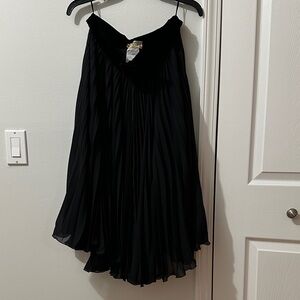 Valentino Black A-Line Pleated Skirt